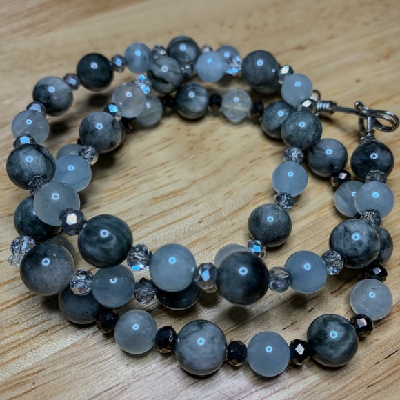 Crystal Eagle Eye Healing Bracelet - Picture 1 of 4